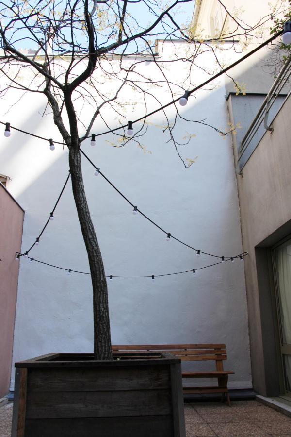 Ferienwohnung Le Patio D'Alesia Paris Exterior foto